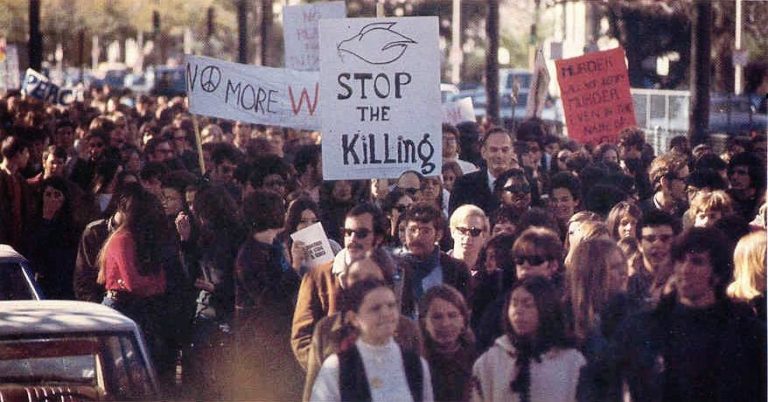 Fotos Coloridas De Protestos Contra A Guerra Do Vietn Dol